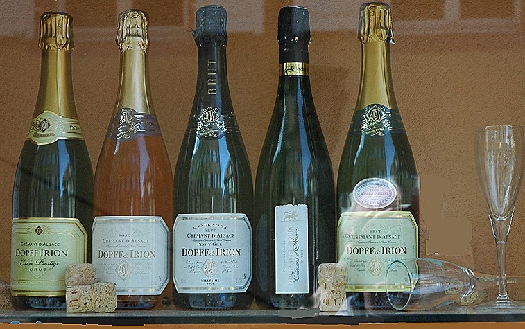Bouteilles de Crémant d'Alsace - Domaine Dopff-Irion - Photo Michel CRIVELLARO