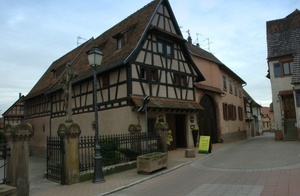 Dambach-La -Ville - Hôtel "Le Vignoble" - © M.CRIVELLARO