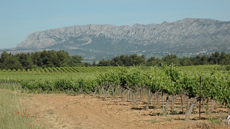 Montagne de la Sainte-Victoire - Aix-en-Provence - Photo Adrien CRIVELLARO